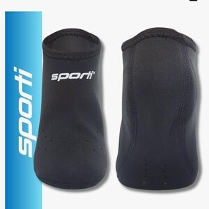 SPORTI  Neoprene Swim Socks Size Medium Sealed New NWT